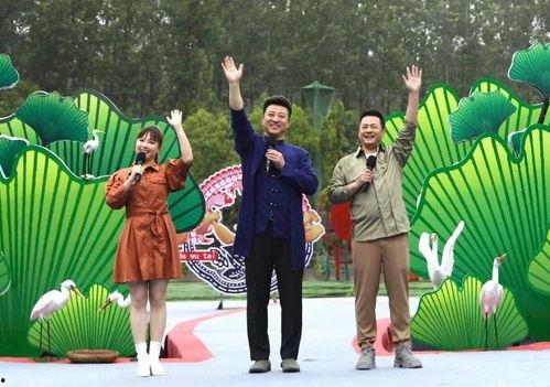 富士康最新爆料新闻视频,揭秘生产线内幕与员工生活现状 第3张 富士康最新爆料新闻视频,揭秘生产线内幕与员工生活现状 第3张